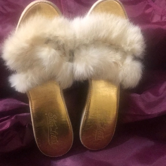 Shoes - Picture 7 of 8